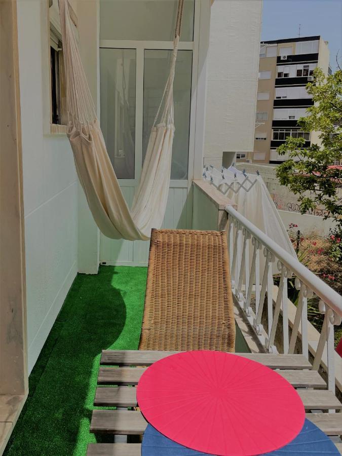 Ateliersurf29 Guest House Almada Ngoại thất bức ảnh